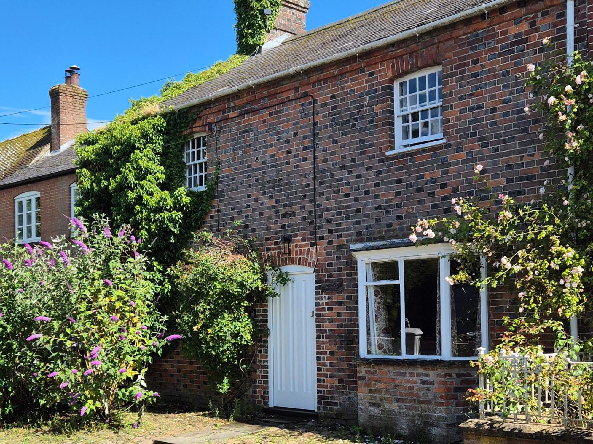 The Old Bakehouse Villa Marlborough Exterior photo